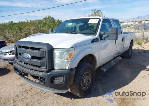 2011 Ford F-250 Xl z USA, uszkodzony, nr VIN 1FT7W2B62BEC98292